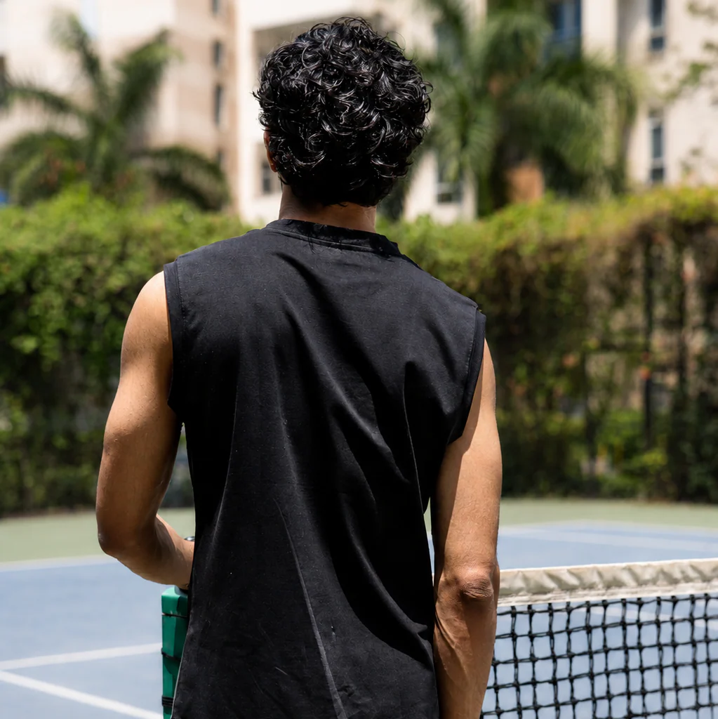 BLACK EMBROIDERED TANK - Image 3