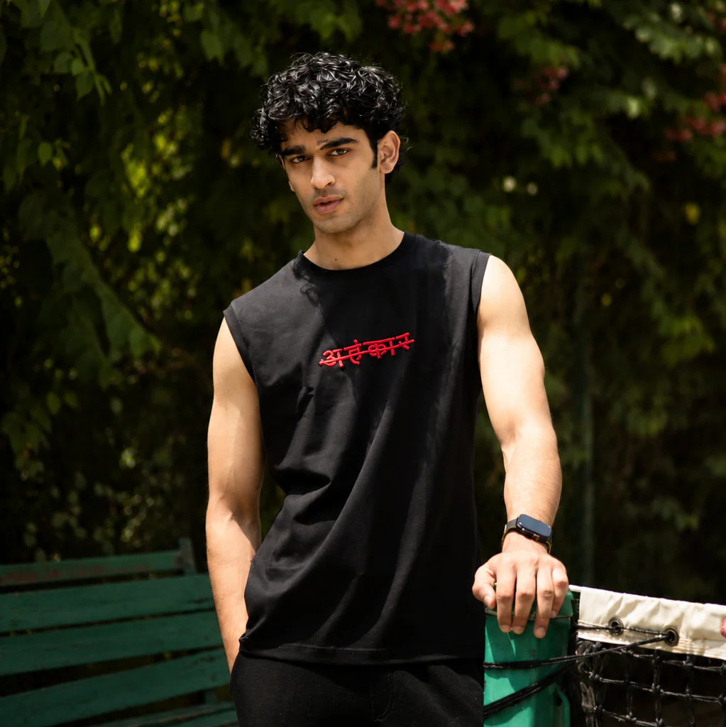 BLACK EMBROIDERED TANK - Image 4